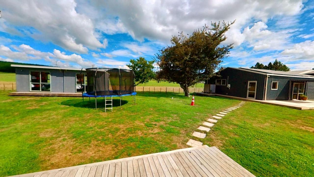 Full Holiday Home To Yourself, Up To 21 Guests Atiamuri Exterior photo